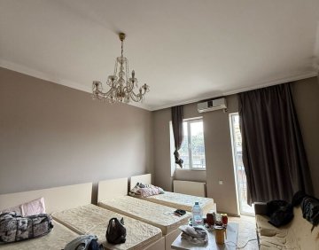 For rent 350 m² house