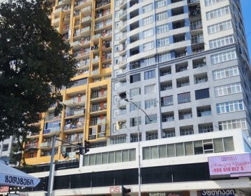 Продается 2 Комнатная квартира
