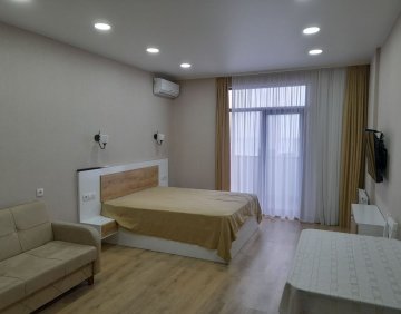 იყიდება სტუდიოს ტიპის ბინა