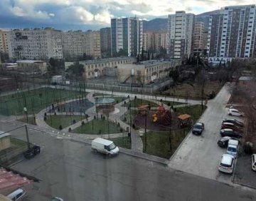 ქირავდება 2 ოთახიანი ბინა