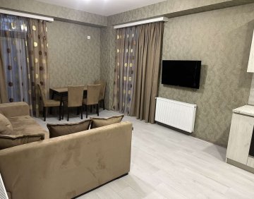ქირავდება 2 ოთახიანი ბინა