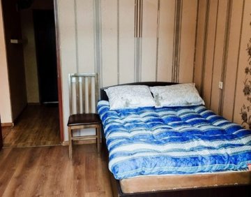 ქირავდება 2 ოთახიანი ბინა