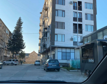 ქირავდება 3 ოთახიანი ბინა