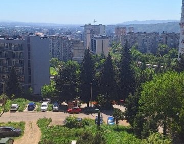 იყიდება 3 ოთახიანი ბინა