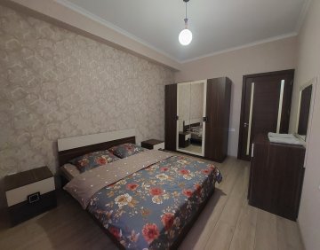 ქირავდება დღიურად 3 ოთახიანი ბინა