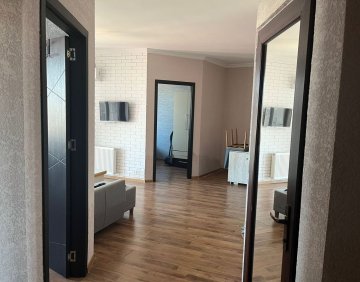 Продается 3 Комнатная квартира