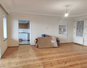 For sale 120 m² house