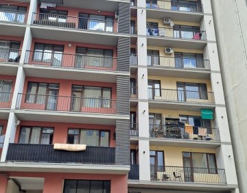 For sale 4 room flat