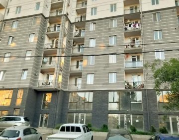ქირავდება 2 ოთახიანი ბინა
