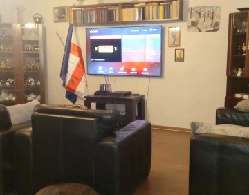 იყიდება 6 ოთახიანი ბინა