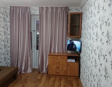 ქირავდება 2 ოთახიანი ბინა