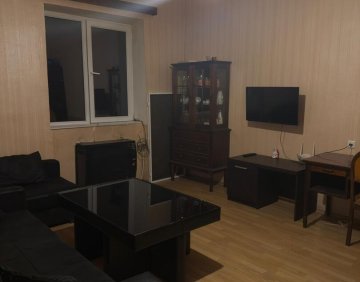 ქირავდება 2 ოთახიანი ბინა