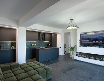 For sale 4 room flat