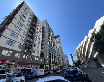 ქირავდება დღიურად 3 ოთახიანი ბინა