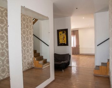 For rent 5 room flat