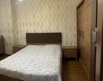 ქირავდება დღიურად 2 ოთახიანი ბინა