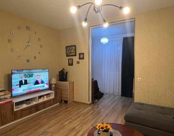 Сдаётся 2 Комнатная квартира