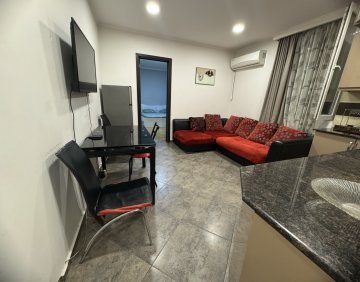 ქირავდება დღიურად 2 ოთახიანი ბინა