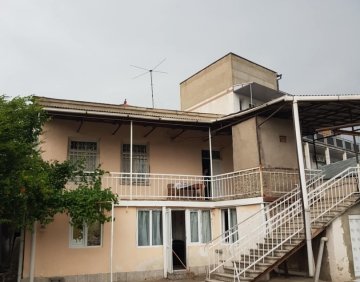 For sale 983 m² house
