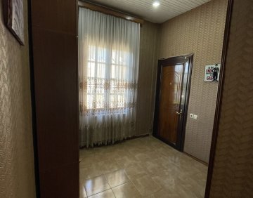 იყიდება 3 ოთახიანი ბინა
