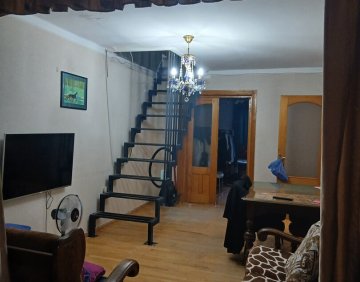 For sale 6 room flat
