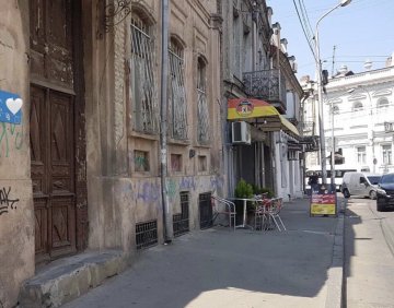 For sale 74 m² commercial premise