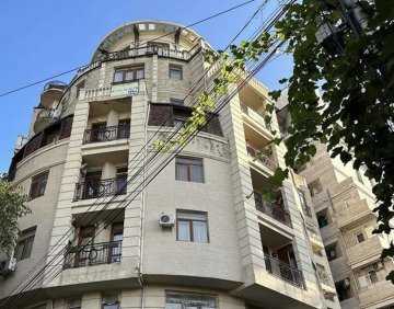 ქირავდება 3 ოთახიანი ბინა