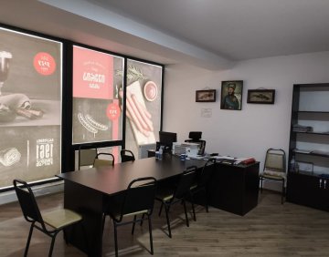 Посуточно 270 м коммерческая помещения
