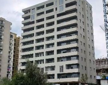 იყიდება 4 ოთახიანი ბინა