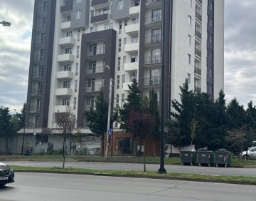 იყიდება 2 ოთახიანი ბინა