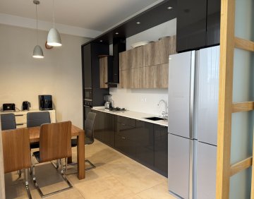 For sale 6 room flat