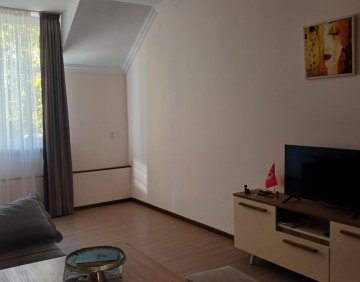 Продается 4 Комнатная квартира
