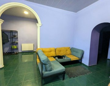 For sale 4 room flat