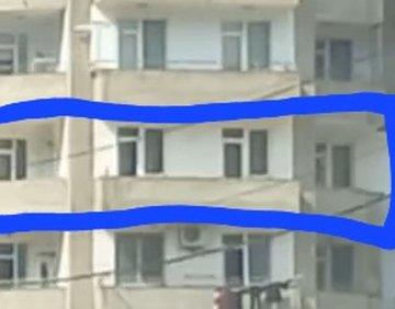 იყიდება 2 ოთახიანი ბინა