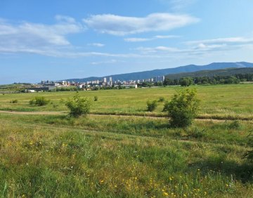 იყიდება 800 მ² მიწის ნაკვეთი