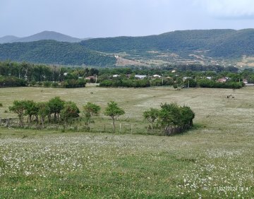 იყიდება 700 მ² მიწის ნაკვეთი