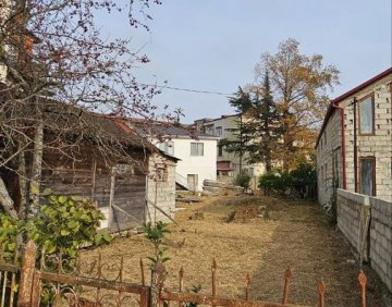 იყიდება 500 მ² მიწის ნაკვეთი
