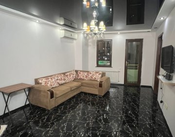 Продается 3 Комнатная квартира