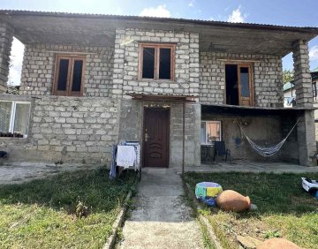 For sale 155 m² house