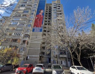 Продается 2 Комнатная квартира
