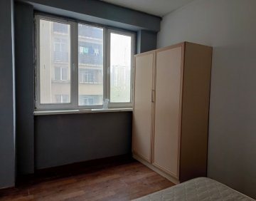 ქირავდება 3 ოთახიანი ბინა