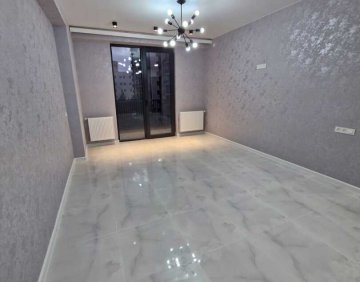 იყიდება 2 ოთახიანი ბინა