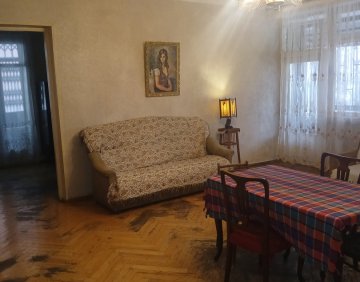 ქირავდება 3 ოთახიანი ბინა