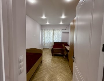 ქირავდება 2 ოთახიანი ბინა
