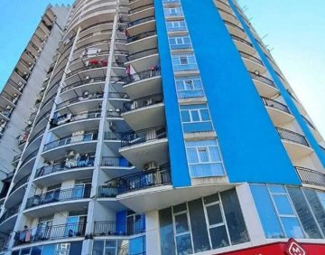 იყიდება 3 ოთახიანი ბინა