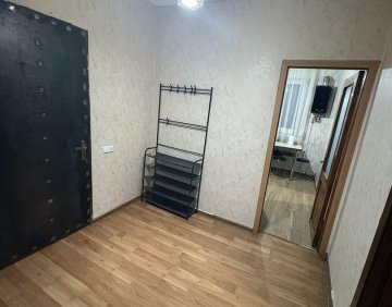 ქირავდება 3 ოთახიანი ბინა
