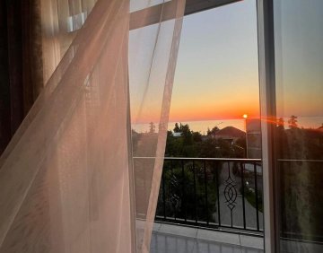 For rent 5 room flat