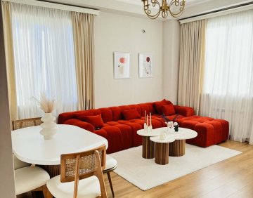 For sale 5 room flat