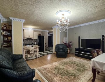 Продается 3 Комнатная квартира