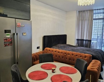 For sale Studio type flat